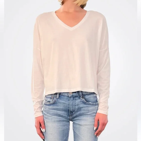 Hello Nite zinc white v neck long sleeve shirt - Picture 1 of 6